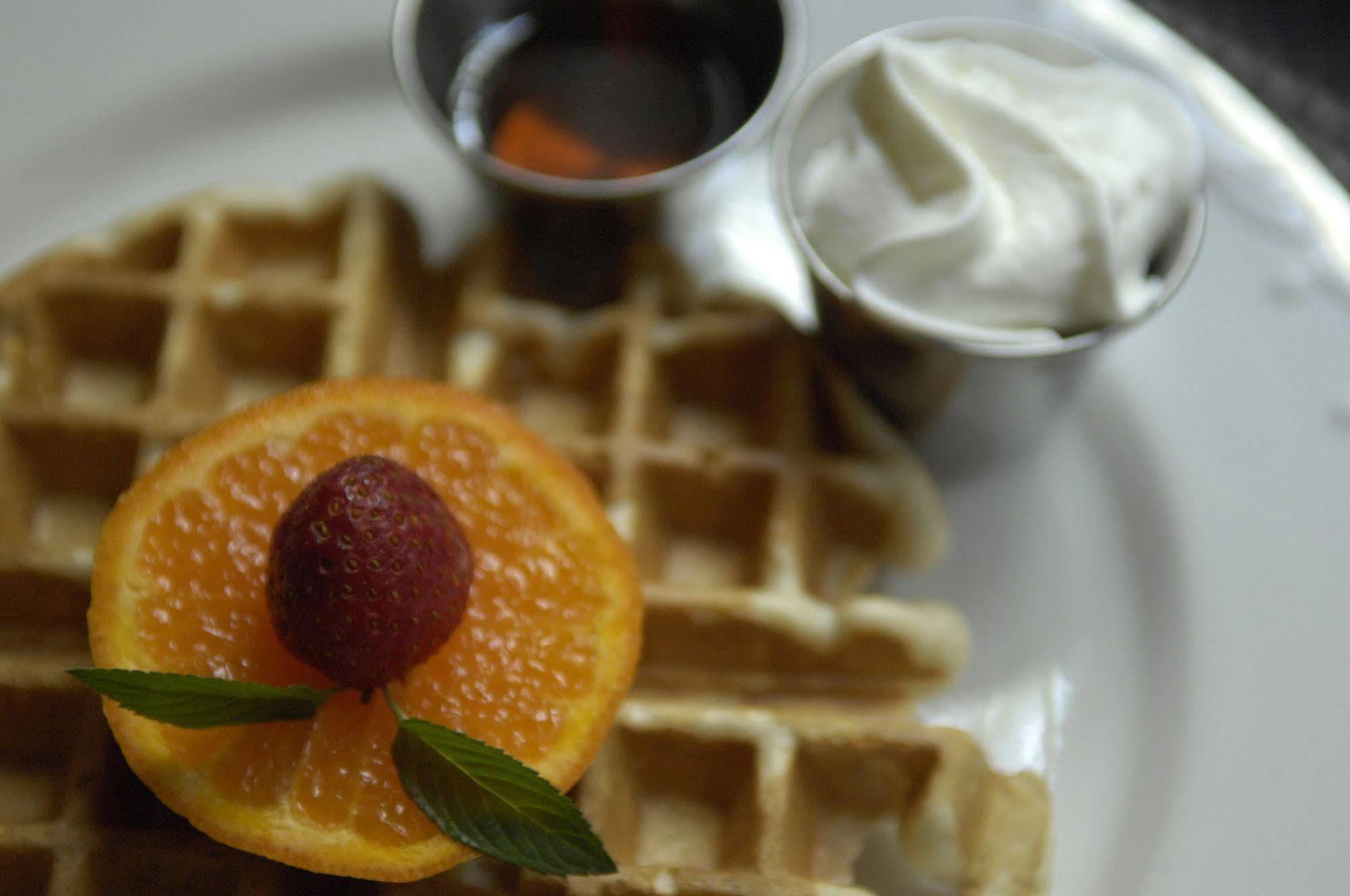 Butler Creek House Bed & Breakfast Niagara-on-the-Lake Ngoại thất bức ảnh